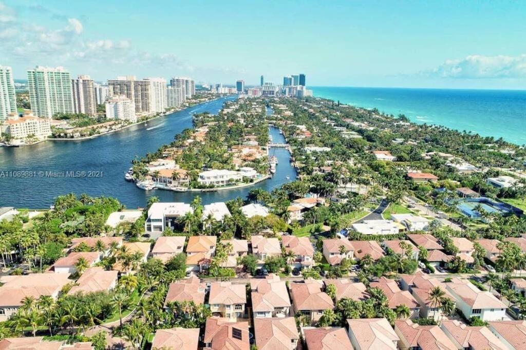 דירות מיאמי ביץ' Breathtaking Ocean View! 15Th Floor מראה חיצוני תמונה