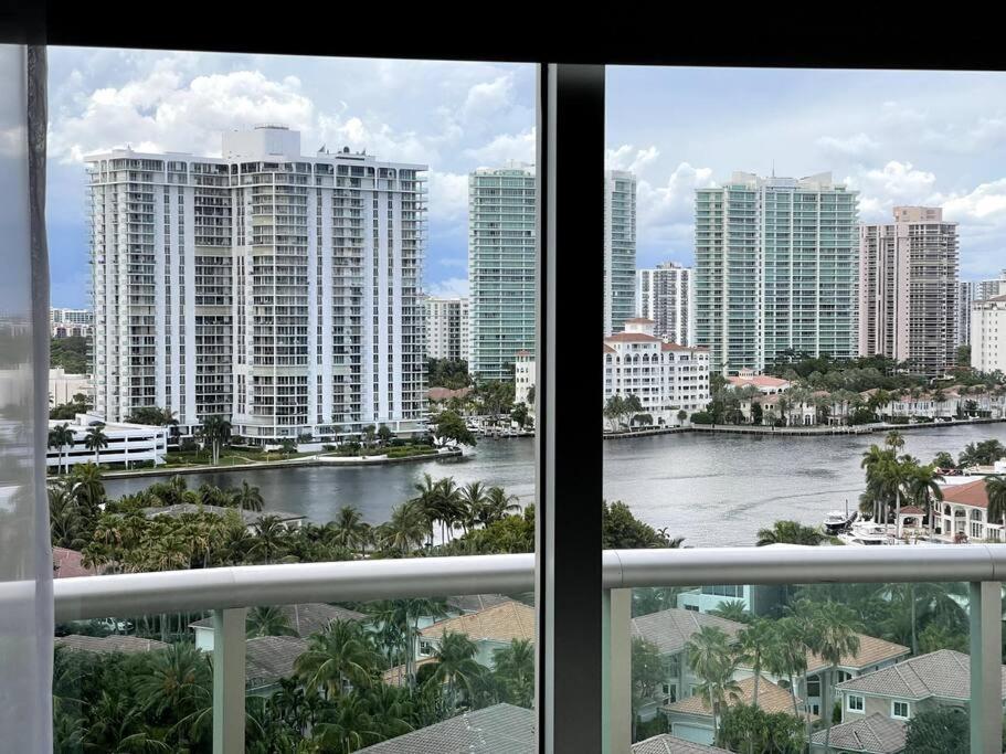 דירות מיאמי ביץ' Breathtaking Ocean View! 15Th Floor מראה חיצוני תמונה